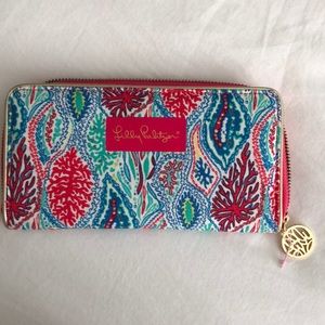 Lilly Pulitzer wallet